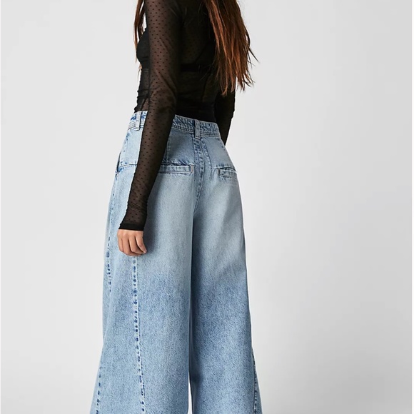 Free People, Equinox Trouser Jeans - Brand *NEW* with tags, sky blue. - Picture 2 of 2